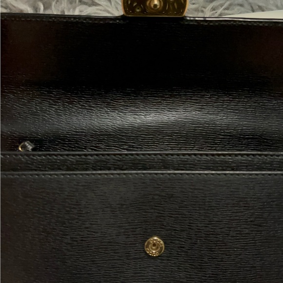 * Authentic of Gucci
* This wallet is very soft and in very good condition - Picture 6 of 10